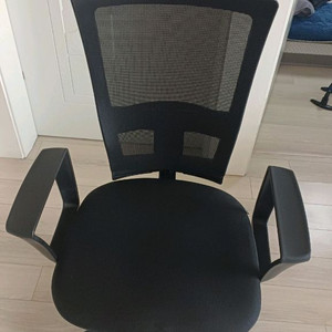 인체공학 검정메쉬 사무용 의자