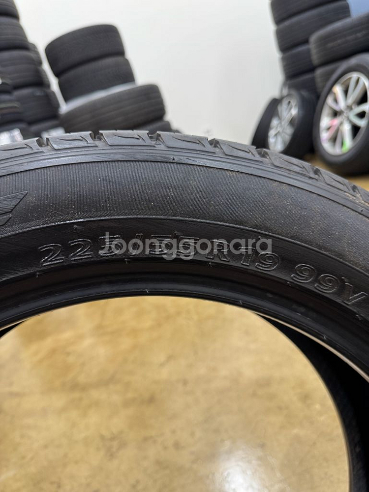 금호타이어 225 55 19 4본 팝니다--7