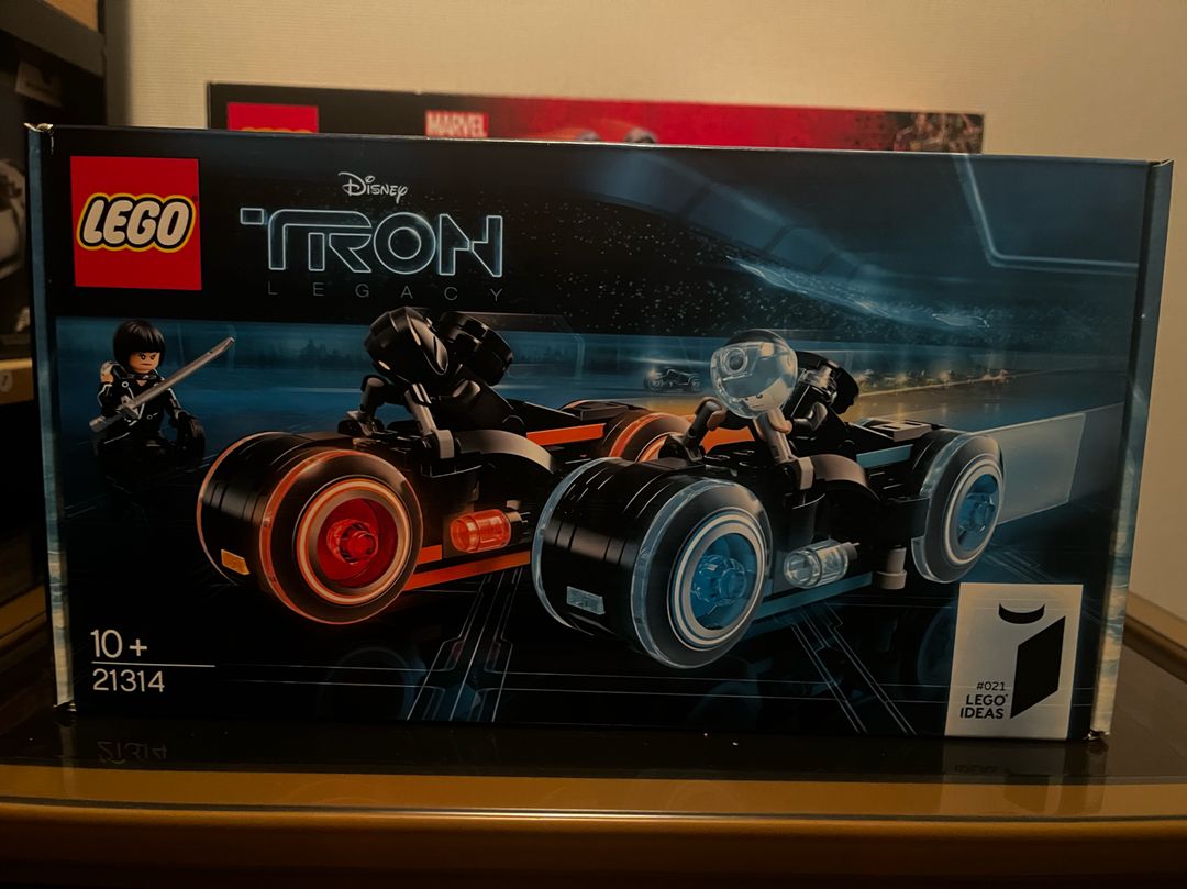 레고 21314 트론 새로운 시작