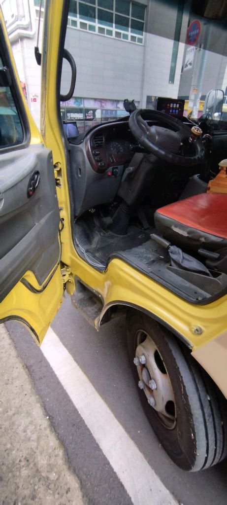 카운티 캠핑카 급매및 대차--6