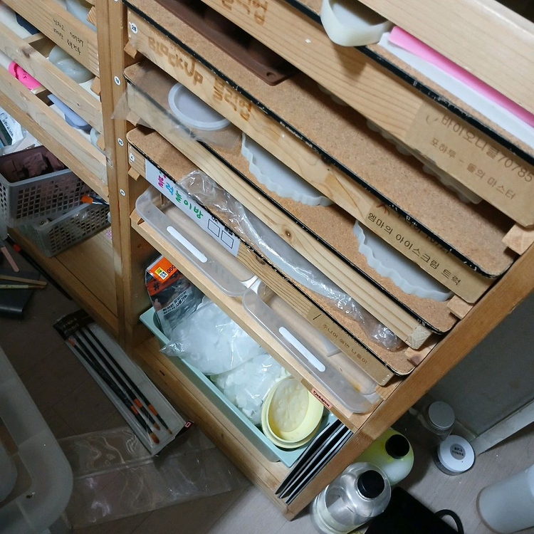 레고 원목수납장 이미지