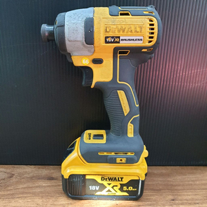 디월트 충전임팩 드라이버 DCF887 배터리포함