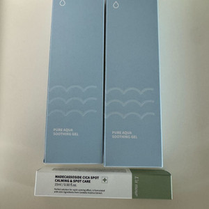 라무르 퓨어 아쿠아 수딩 젤 &시카스팟