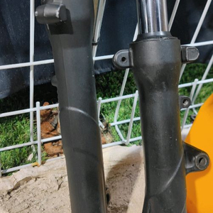 19-20 더뉴pcx 앞쇼바