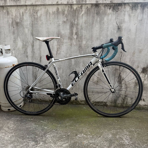 엘파마 에포카 로드자전거