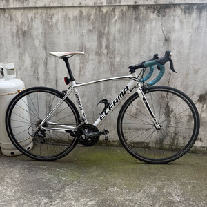 엘파마 에포카 로드자전거