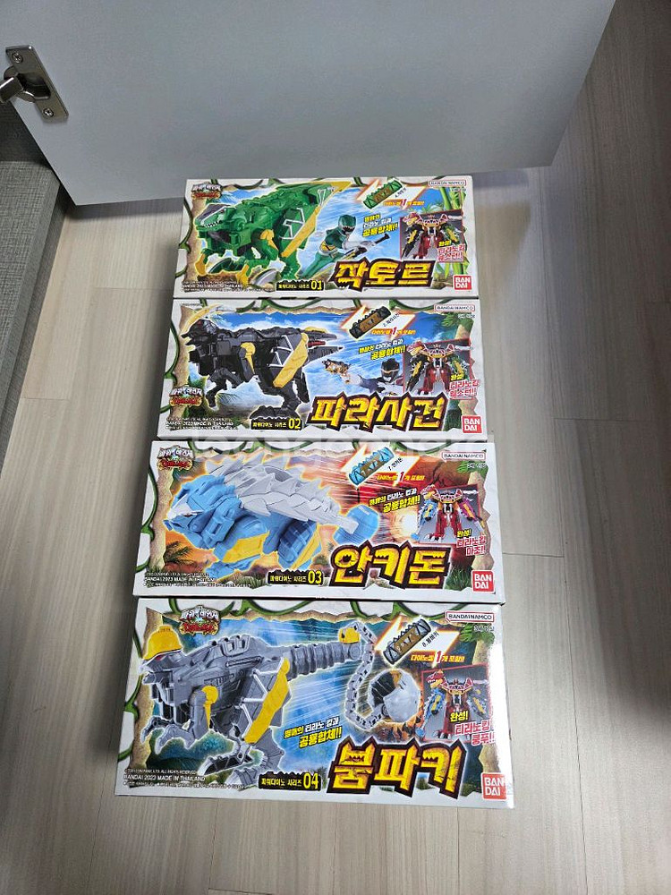 (새상품) 파워레인저 다이노포스 DX 티라노킹(2023) 팝니다--2