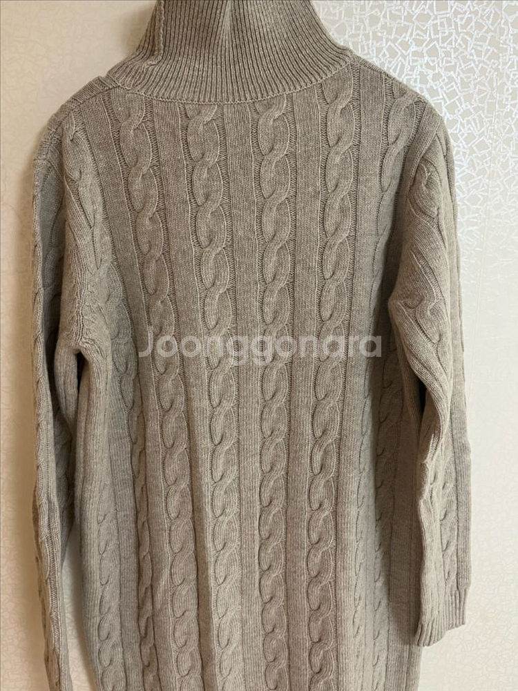 하우스제이 케이블 니트 터틀넥 스웨터--6