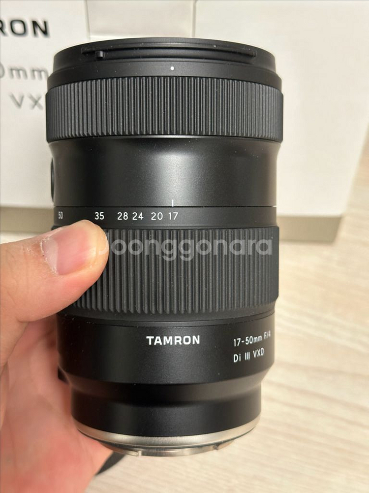 탐론 17-50mm f4.0 Di III VDX FE--3