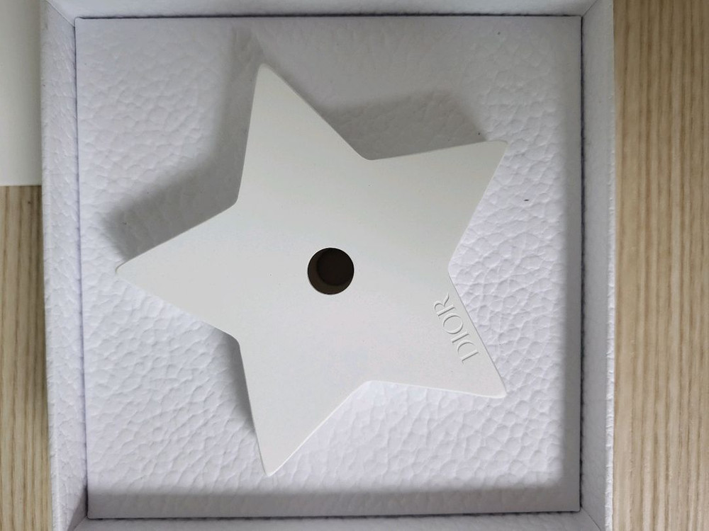 정품) 디올 석고 방향제 (코스매틱)--1