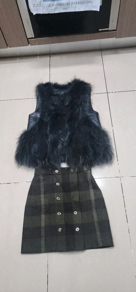 버버리 울 랩스커트 44~55/ 진도 라쿤퍼베스트--1