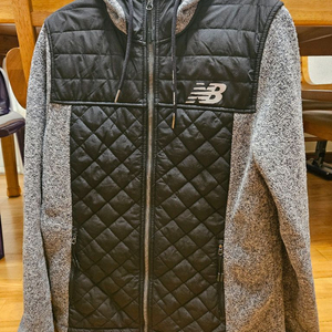 뉴발란스 여성 기모 후드 집업 (M/95/최상급)