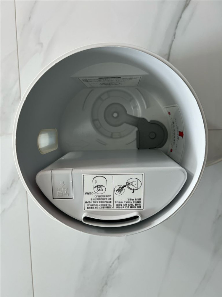 LG 가열식 가습기 이미지