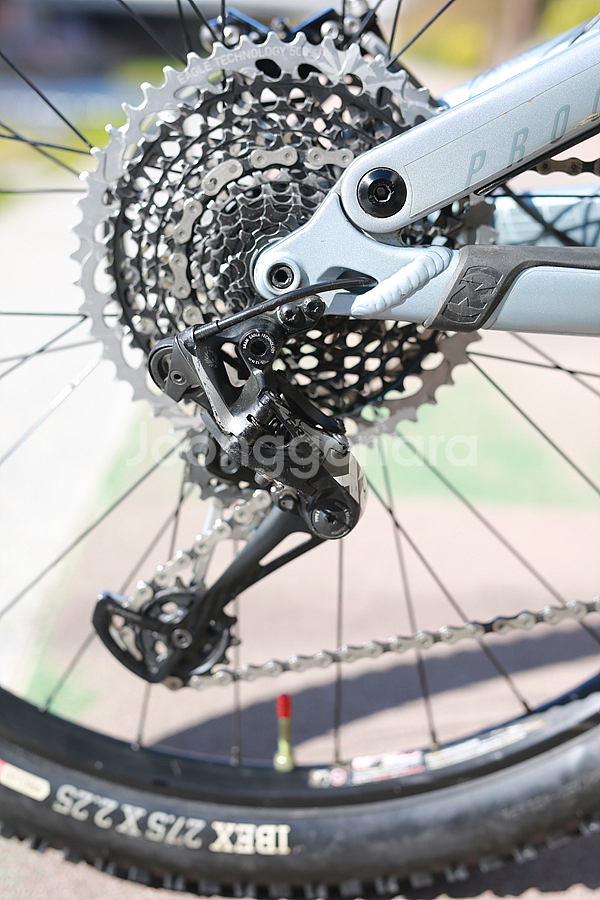 *상태 좋음*19년 코나 프로세스 153 CR/ DL S 27.5인치--6