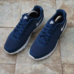 (245)나이키 에어맥스 인비고 운동화