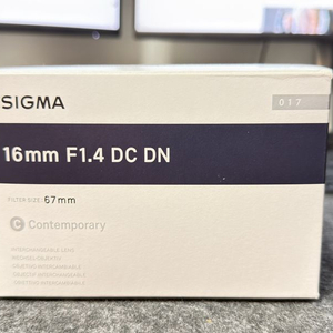 시그마 16mm F1.4 DC DN 렌즈