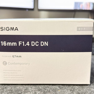 시그마 16mm F1.4 DC DN 렌즈