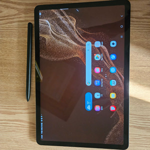 갤럭시 탭 S8 128GB WiFi 37만원에 판매해요.