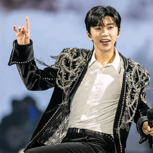 임영웅 콘서트 4석 / 중앙열 /