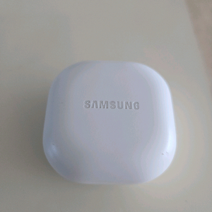 갤럭시 버즈2 프로 화이트본체 + 라벤더 유닛