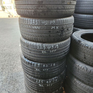 225 45 17 중고타이어 다량보유 쿨거래시 5만원
