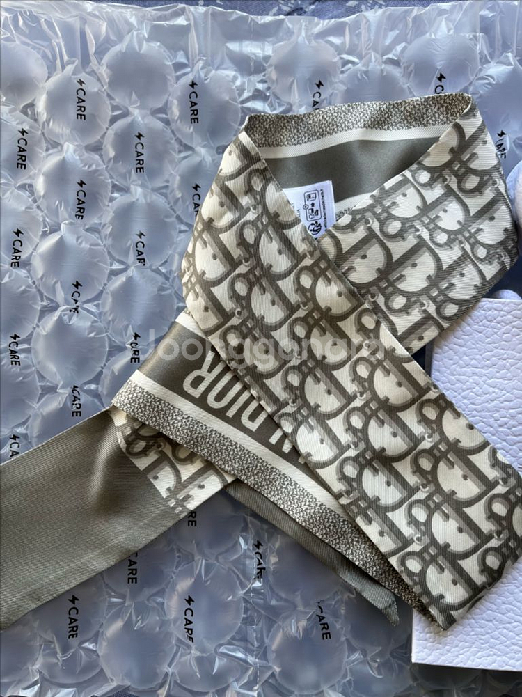 디올 오블리크 스카프 (그레이)--1