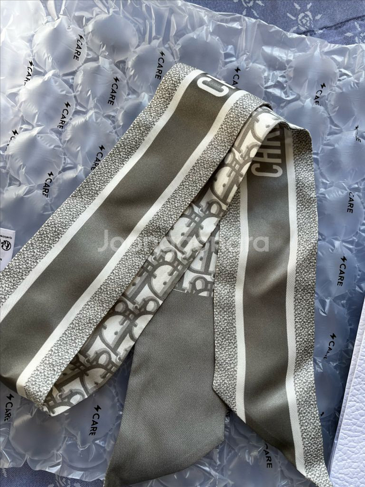 디올 오블리크 스카프 (그레이)--4