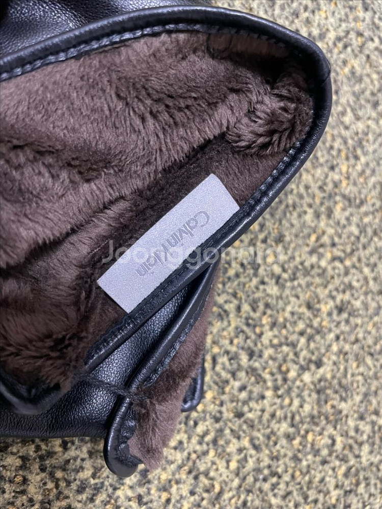 켈빈클라인 가죽장갑--2