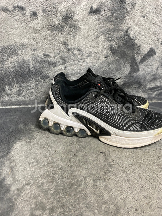 나이키 에어맥스 운동화 235--2