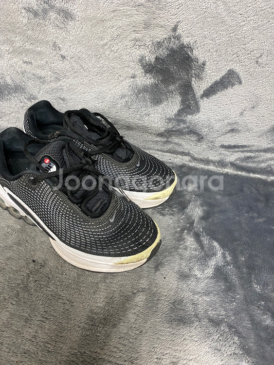 나이키 에어맥스 운동화 235--1
