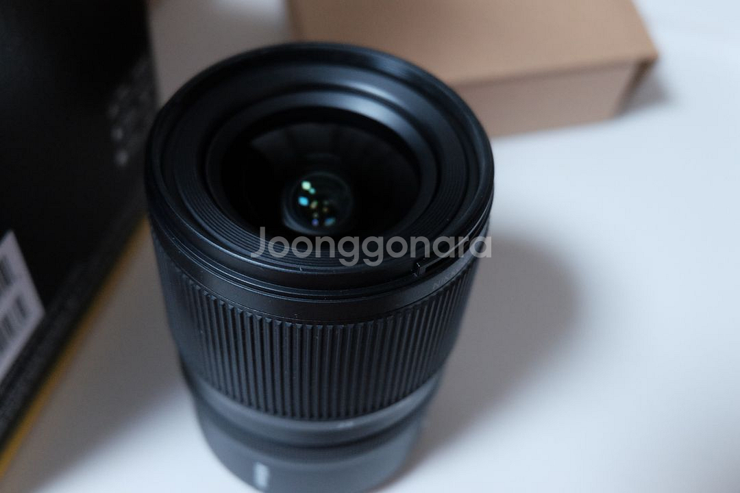 니콘 Z 17-28mm f/2.8 렌즈--2