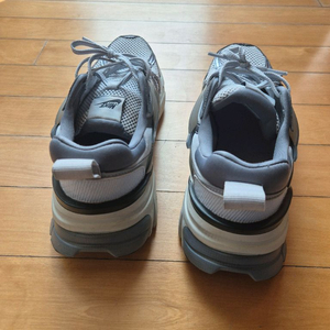 나이키운동화 신발 275사이즈 팝니다 구매한지5일됨