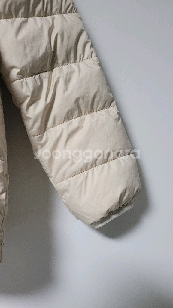 빈폴키즈 아이보리 패딩 140사이즈입니다- 전체 치수 가슴둘레 71cm- 사용 연령 9~10세 권장--8