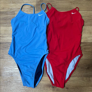 나이키 컷아웃 28 유니버시티레드, 블루