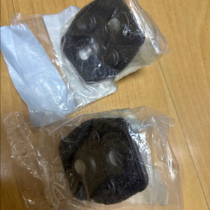 르노삼성 Striker Assy-Door 새제품