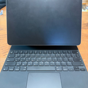 아이패드 에어 13인치 m3 스그 256기가 WiFi 배터리성능 100 + 애플 정품 매직키보드