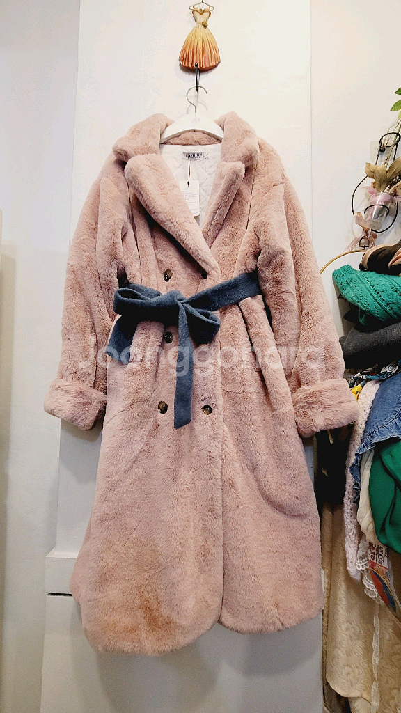 에코 밍크퍼 롱코트--1