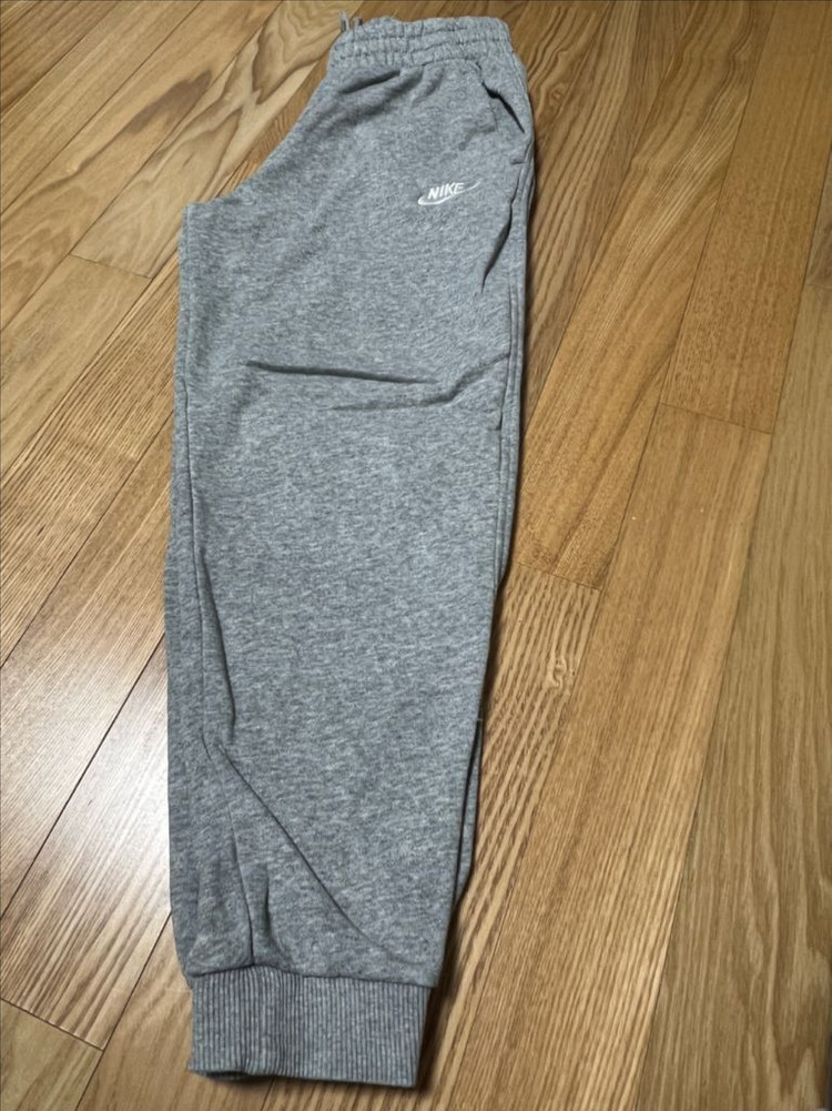 나이키 키즈 맨투맨 바지 M사이즈--1