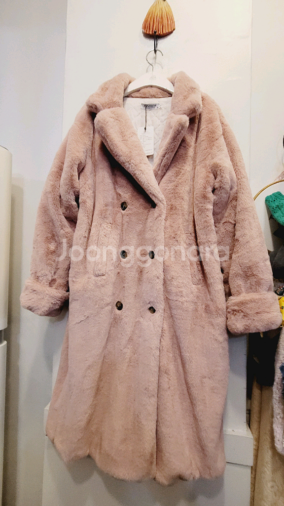 에코 밍크퍼 롱코트--6