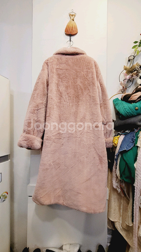 에코 밍크퍼 롱코트--7