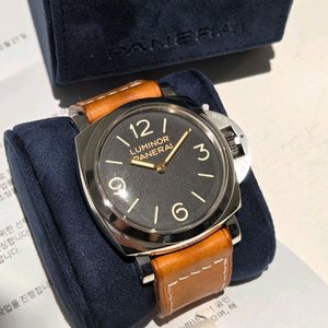 파네라이 홍콩에디션 pam606 250개 한정 pam372 이미지