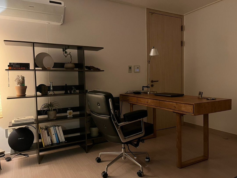 로비 라운지 체어 팝니다. 이미지