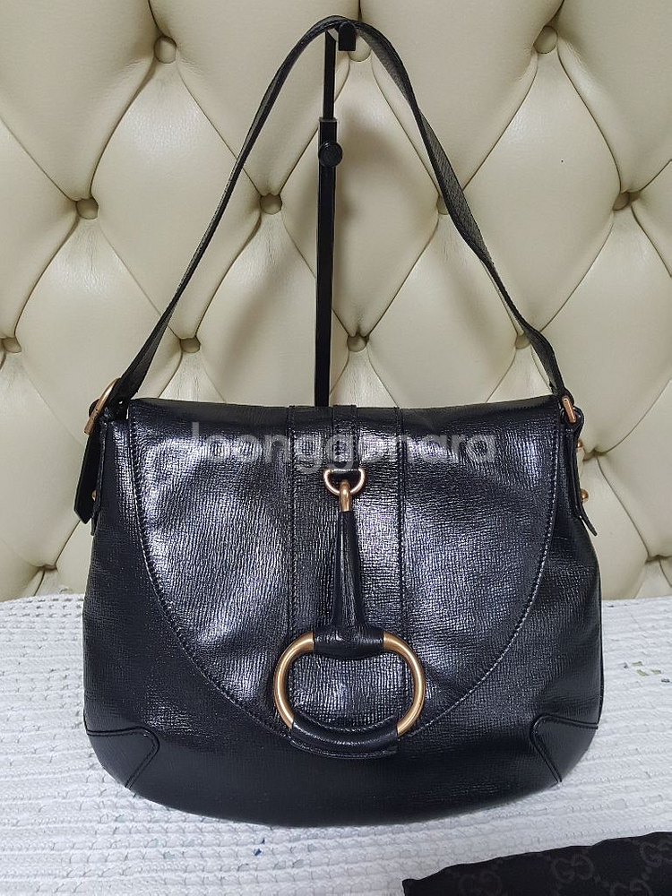 정품구찌숄더백--0