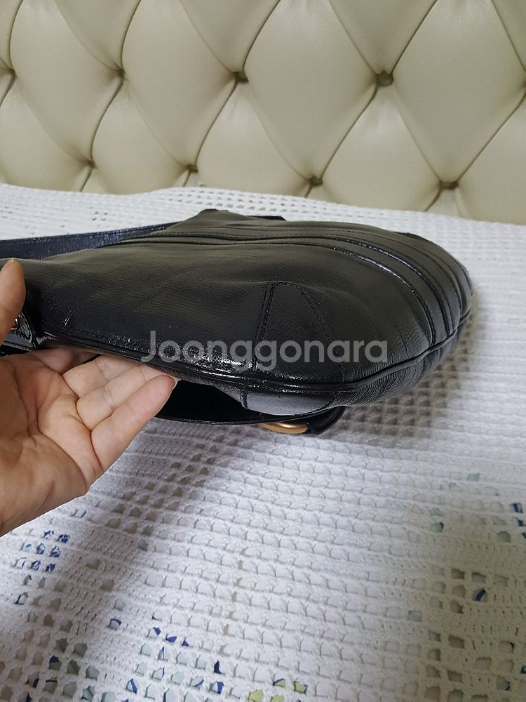 정품구찌숄더백--5