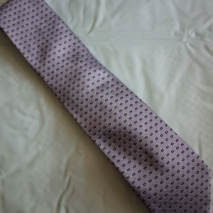 에르메네질도 제냐 실크 넥타이