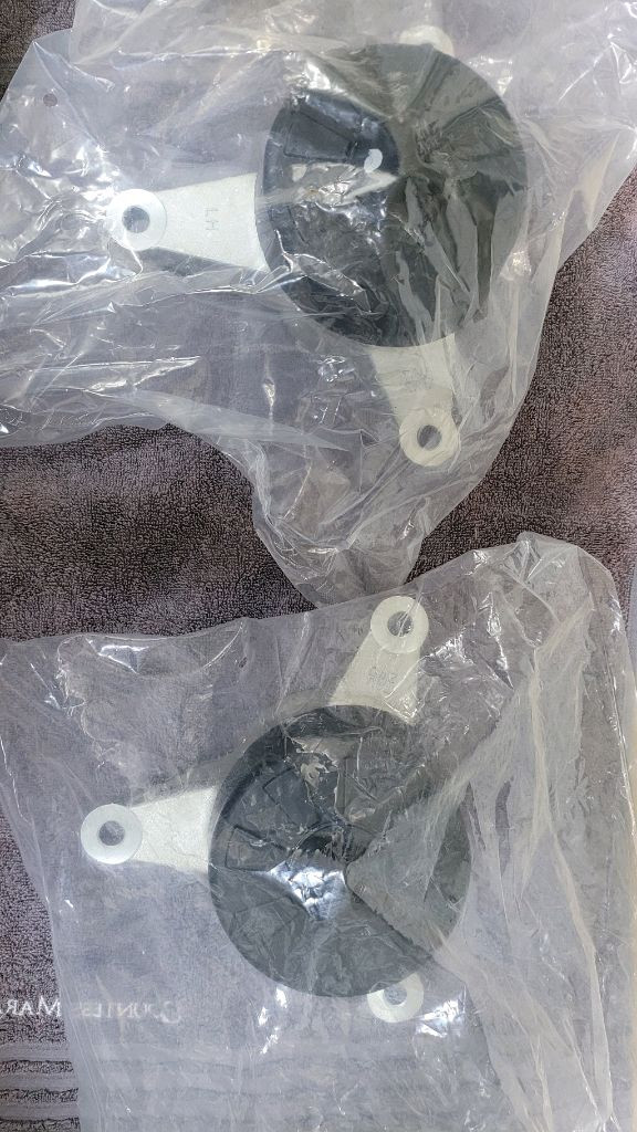 엔진마운트 수출형 제네시스DH 5.0 후륜용--1