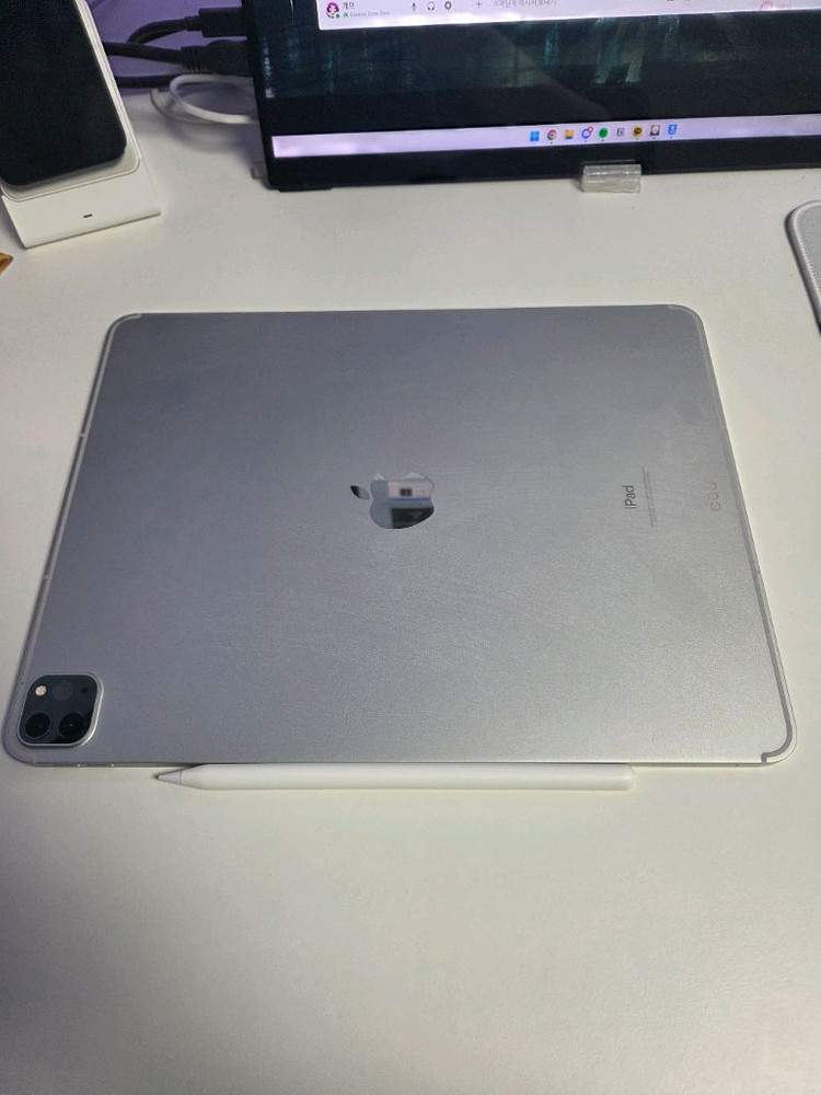 아이패드 프로 12.9 5세대 512 셀룰러 실버 이미지