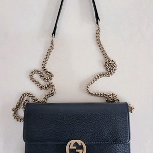 구찌 인터로킹 미니 체인 크로스백