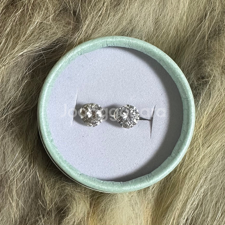 14k 8mm 다이아몬드 컷팅 큐빅 귀걸이--0