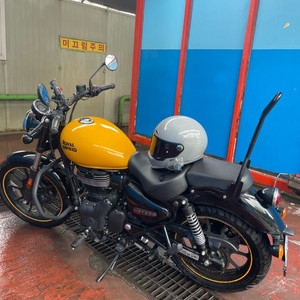 로얄엔필드 메테오350 옐로우 판매합니다 이미지